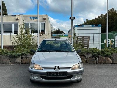 Peugeot 106