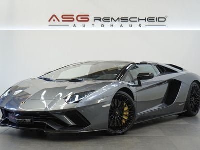 Lamborghini Aventador