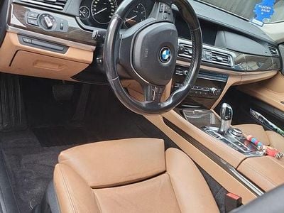 BMW 740