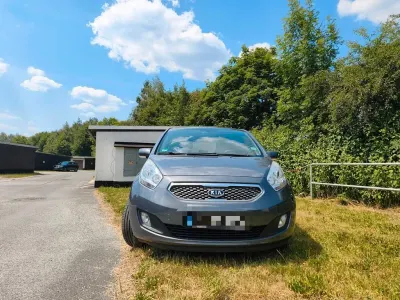 Gebraucht Kia Venga Spirit 125 PS (91 kW) 2011 Silber Kleinwagen