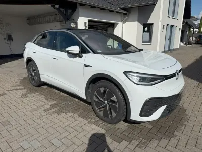 Gebraucht VW ID.5 Pro Performance 150 kW (204 PS) 2023 Weiß SUV