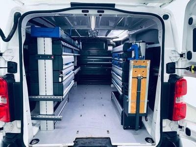 Gebraucht Opel Vivaro Edition 122 PS (89 kW) 2022 Weiß Van / Kleinbus