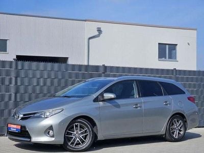 Gebraucht Toyota Auris Business Edition 124 PS (91 kW) 2014 Grau Kombi
