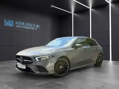 Gebraucht Mercedes A180 AMG line 136 PS (100 kW) 2022 Mountaingrau Limousine