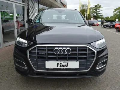 Gebraucht Audi Q5 Basis 265 PS (194 kW) 2023 Brillantschwarz SUV