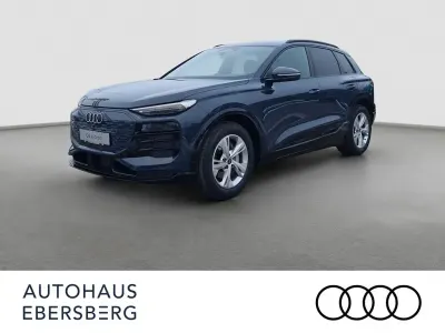 Nowe Audi Q6 e-tron Performance 225 kW (306 KM) 2026 Niebieski SUV