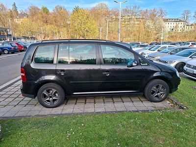 Gebraucht VW Touran 105 PS (77 kW) 2004 Schwarz Van / Kleinbus