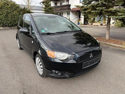 Gebraucht Mitsubishi Colt 101 PS (74 kW) 2013 Schwarz Kleinwagen