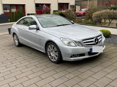 gebraucht Mercedes E200 CGI Coupe BlueEFFICIENCY Automatik