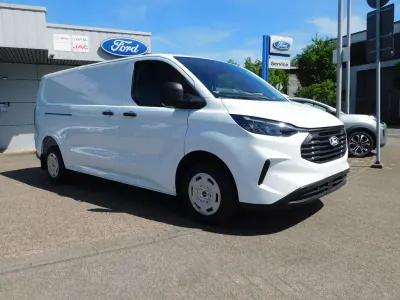 Neu Ford Transit Custom 136 PS (100 kW) 2026 Weiß Limousine