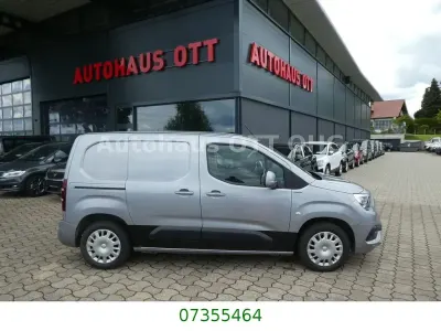 Gebraucht Opel Combo Edition 131 PS (96 kW) 2020 Grau Van / Kleinbus