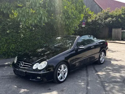 Gebraucht Mercedes CLK320 224 PS (164 kW) 2009 Schwarz Cabrio