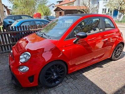 Usado Abarth 595C Pista 160 HP (117 kW) 2020 Vermelho Cabrios