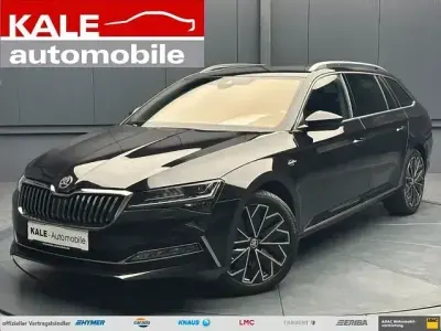 Gebraucht Skoda Superb LAURIN & KLEMENT 200 PS (147 kW) 2022 Blackmagic perleffekt Kombi