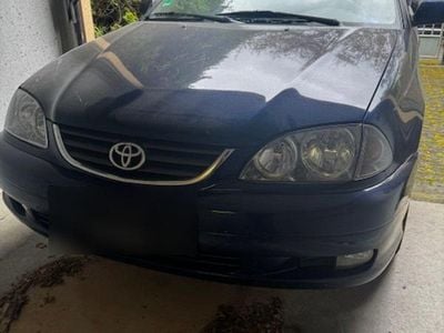 Gebraucht Toyota Avensis T2 129 PS (94 kW) 2001 Blau Limousine