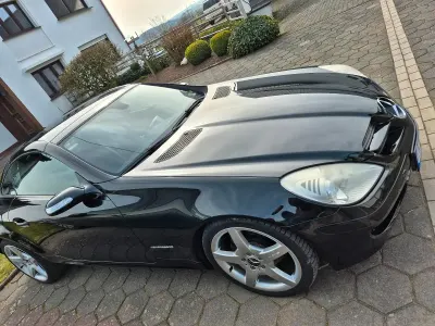 Second-hand Mercedes SLK200