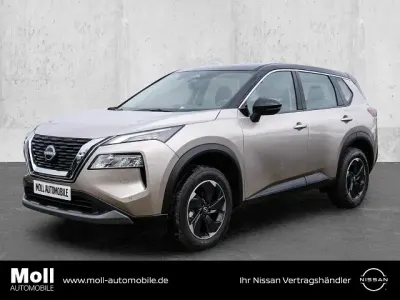 Neu Nissan X-Trail Acenta 163 PS (119 kW) 2026 Champagne silver / kf black SUV