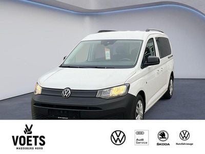 Weiß Gebraucht 2022 VW Caddy Maxi Basis Van / Kleinbus | 23.970 € (Fairer Preis)