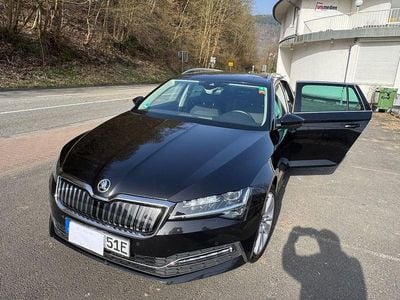 Gebraucht Skoda Superb Style 218 PS (160 kW) 2020 Schwarz Kombi