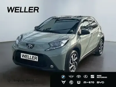 Używany Toyota Aygo 72 KM (52 kW) 2025 Zielony Hatchback