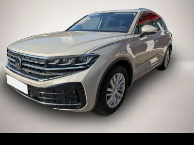 Gebraucht VW Touareg Elegance 231 PS (169 kW) 2024 Beige SUV