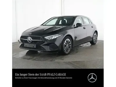 Używany Mercedes A180 Progressive 136 KM (100 kW) 2025 Czarny Sedan/Limuzyna