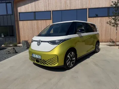 Gebraucht VW ID. Buzz Pro 150 kW (204 PS) 2023 Gelb Van / Kleinbus