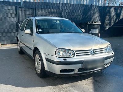 VW Golf IV