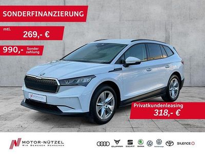 Moonweiss metallic Gebraucht 2023 Skoda Enyaq iV Loft SUV | 26.980 € (Fairer Preis)