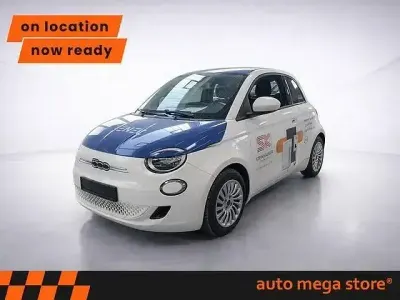 Gebraucht Fiat 500e 86 kW (118 PS) 2023 Colore esterno (arktis weiß) Limousine