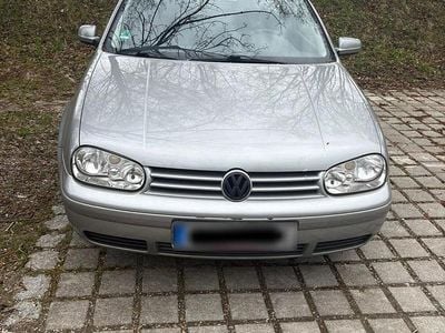 Gebraucht VW Golf IV 105 PS (77 kW) 2001 Silber Kleinwagen