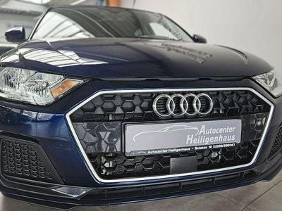 Second-hand Audi A1 Sportback Sport 95 CP (69 kW) 2023 Albastru Hatchback