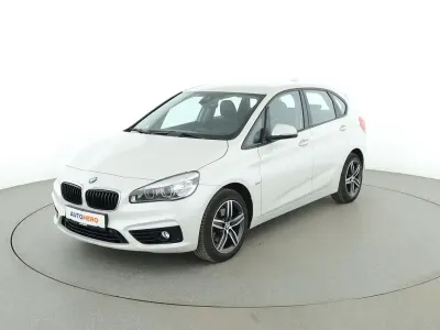 Gebraucht BMW 218 Active Tourer Sport Line 136 PS (100 kW) 2016 Weiß Van / Kleinbus