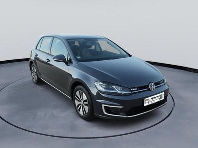 Gebraucht VW Golf 100 kW (136 PS) 2020 Grau Limousine