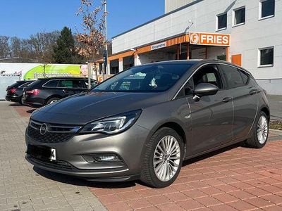 Gebraucht Opel Astra Innovation 125 PS (91 kW) 2016 Grau Limousine