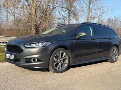 Gebraucht Ford Mondeo ST 179 PS (131 kW) 2017 Grau Kombi