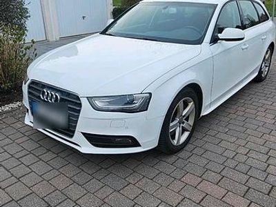 Gebraucht Audi A4 177 PS (130 kW) 2014 Weiß Kombi