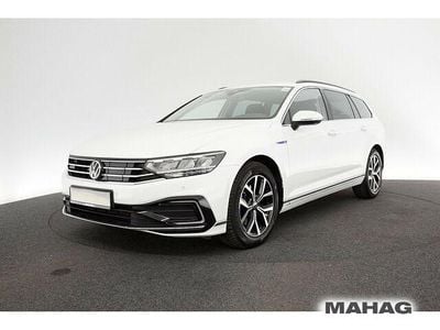 Gebraucht VW Passat GTE 218 PS (160 kW) 2021 Pure white Kombi