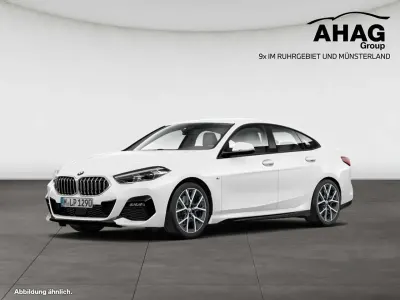 Gebraucht BMW 220 M Sport 178 PS (130 kW) 2023 Alpinweiss iii Coupé