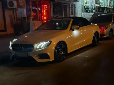 Gebraucht Mercedes E220 194 PS (142 kW) 2017 Weiß Cabrio