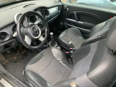 Gebraucht Mini Cooper 116 PS (85 kW) 2004 Schwarz Kleinwagen