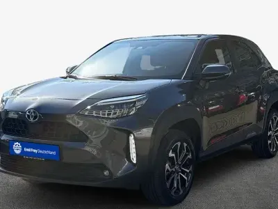 Gebraucht Toyota Yaris Cross Team 116 PS (85 kW) 2022 Marlingrau metallic SUV