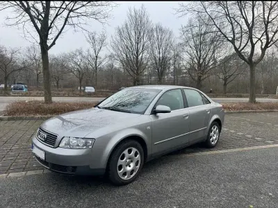 Gebraucht Audi A4 131 PS (96 kW) 2003 Silber Limousine