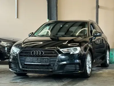Gebraucht Audi A3 Basis 150 PS (110 kW) 2018 Schwarz Limousine