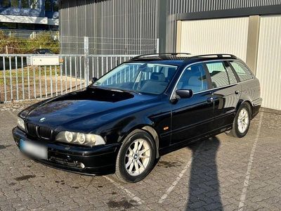 Gebraucht BMW 520 170 PS (125 kW) 2001 Schwarz Kleinwagen