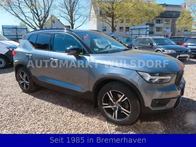 Usata Volvo XC40 R-Design 190 CV (139 kW) 2019 Grigio SUV
