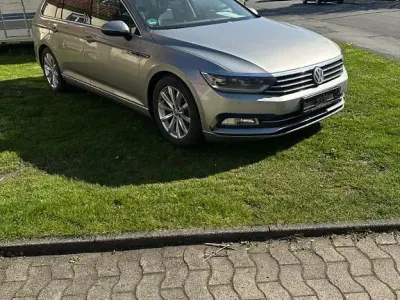 Gebraucht VW Passat Highline 150 PS (110 kW) 2016 Grau Limousine