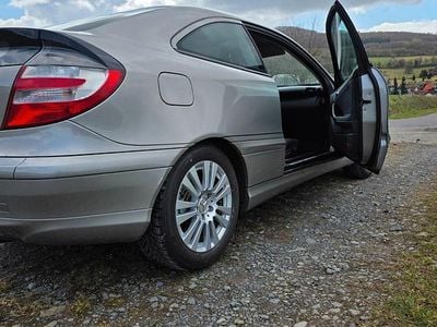 Gebraucht Mercedes CL200 116 PS (85 kW) 2004 Grau Coupé