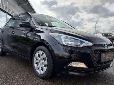 Gebraucht Hyundai i20 84 PS (61 kW) 2018 Schwarz Limousine
