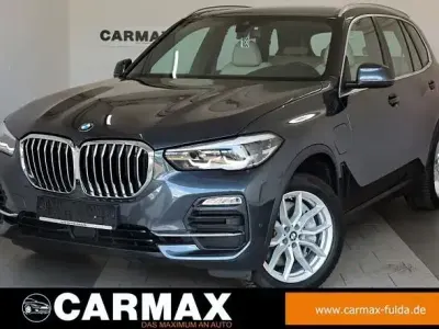 Używany BMW X5 Sport Line 320 KM (235 kW) 2021 Szary SUV